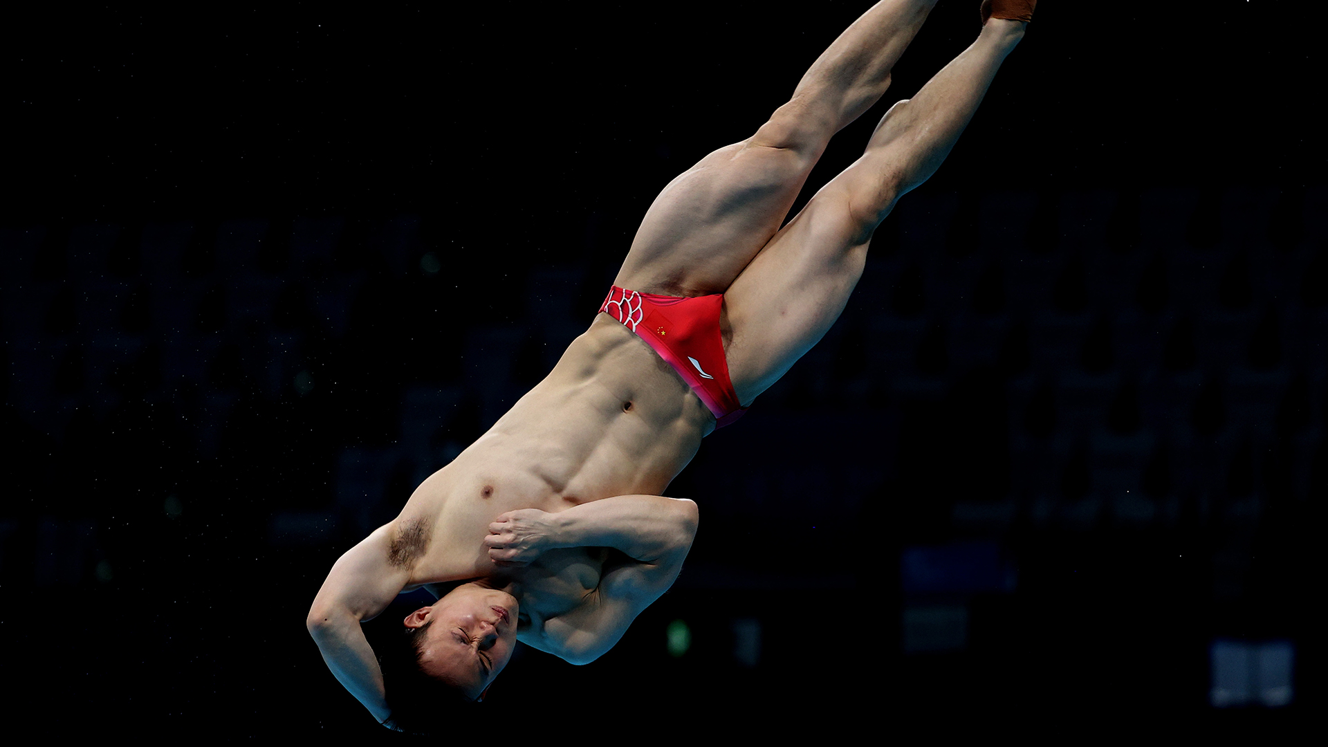 Прыжки в воду в китае. Прыгуны в воду. Китайские прыгуны в воду. Олимпийские прыжки в воду. Прыжки в воду олимпиада.