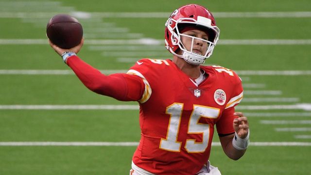 Patrick Mahomes Gets To 10 000 Yards Faster Than Anyone Profootballtalk