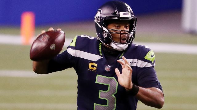 Russell Wilson makes history - ProFootballTalk